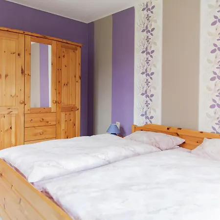 Charmante Ferienwohnung Katja In Morbach-Hoxel